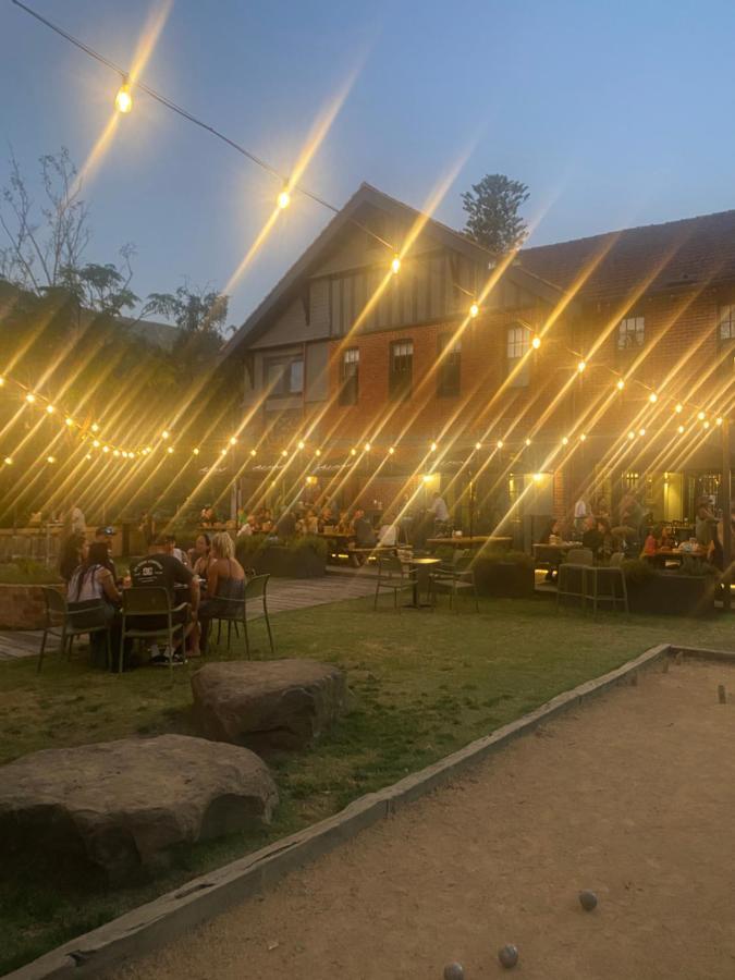 Alpine Hotel, Eat Drink Sleep Warburton Εξωτερικό φωτογραφία